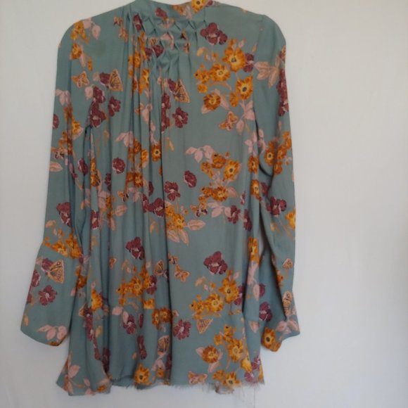 Free People oversized boho flowy top Size XS seafoam with pink & orange floral - Picture 10 of 14
